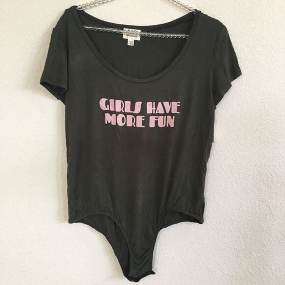 Project Social T Girls Have More Fun Bodysuit XL - Picture 4 of 8